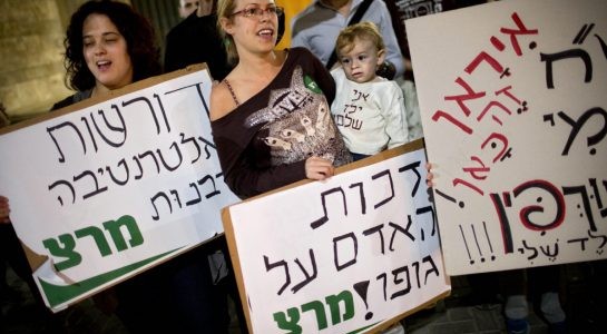 Jewish Mom Makes Intactivist Case in Israel
